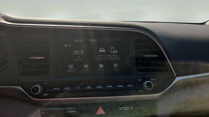 2020 Hyundai Elantra