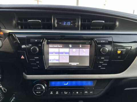 2015 Toyota Corolla LE