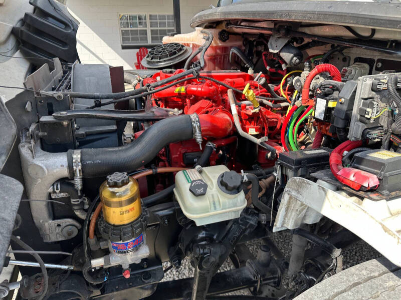 2016 Freightliner M2 106