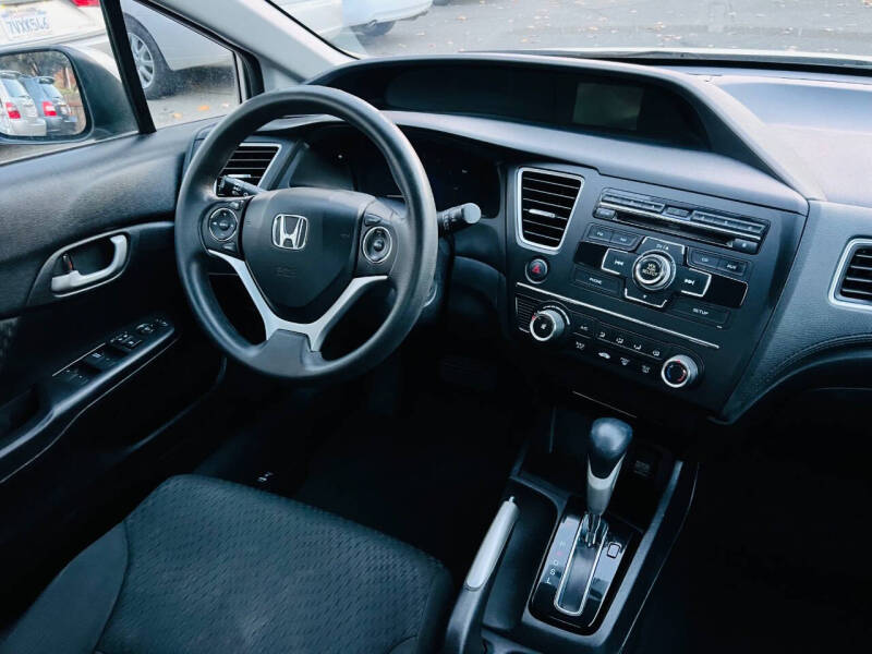 2015 Honda Civic LX photo 21