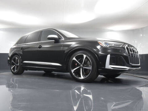 2024 Audi SQ7 4.0T quattro Premium Plus