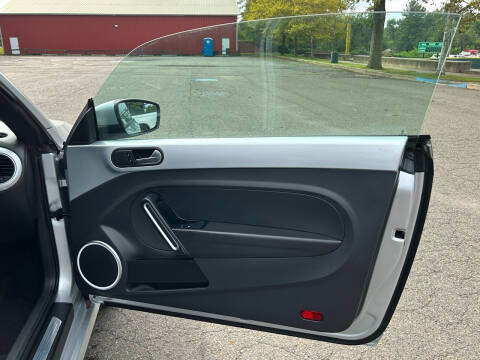 2012 Volkswagen Beetle 2.5L PZEV