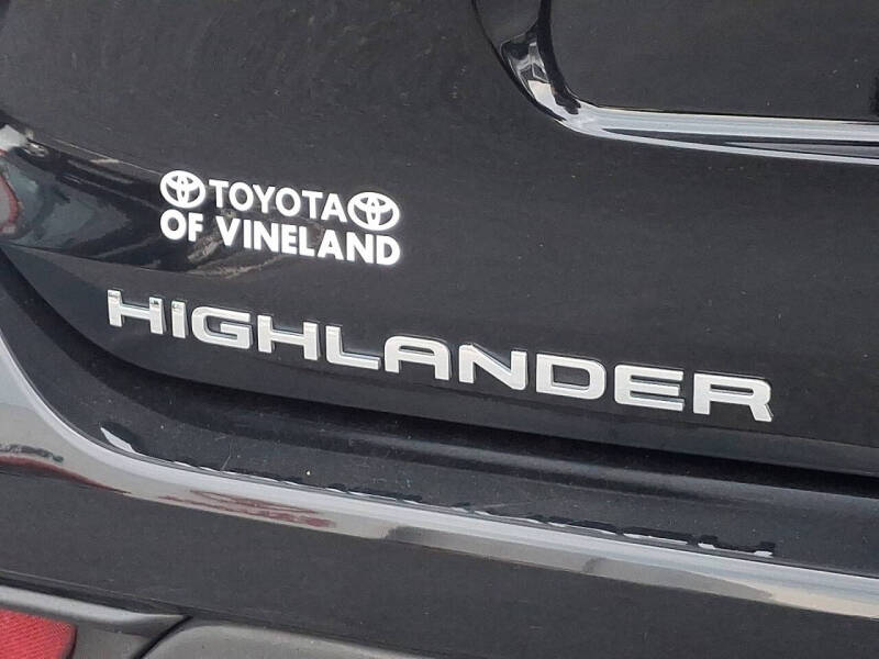 2023 Toyota Highlander XLE