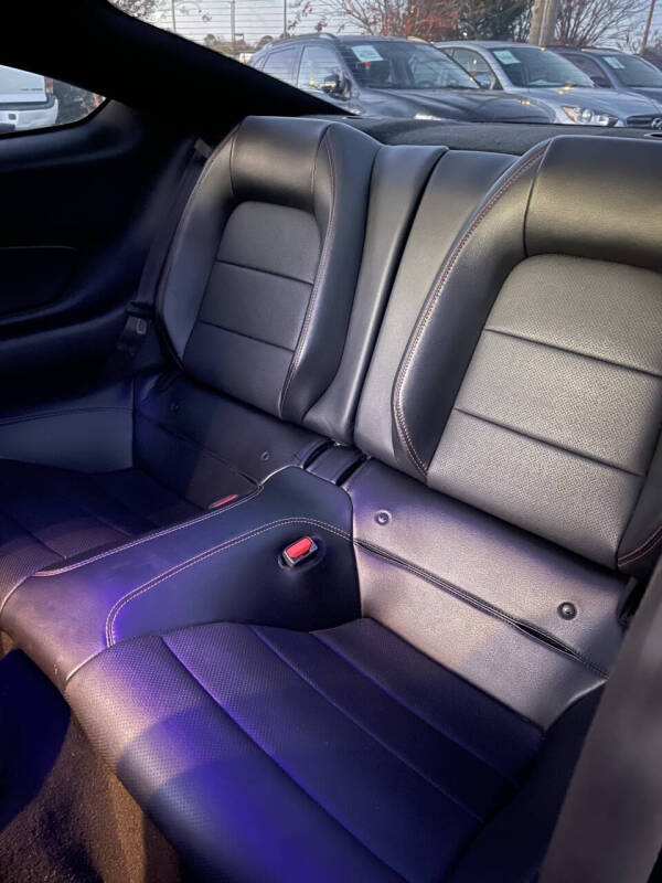 2021 Ford Mustang EcoBoost Premium