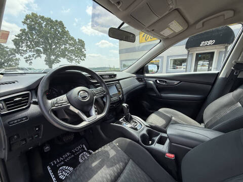 2018 Nissan Rogue S