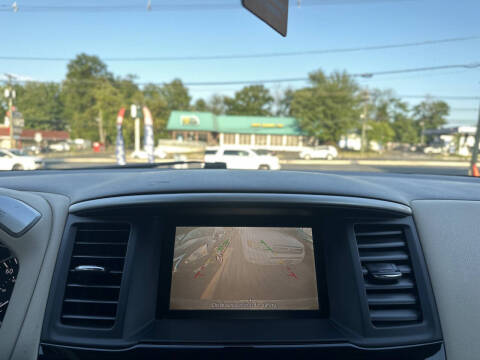 2014 Nissan Pathfinder SV