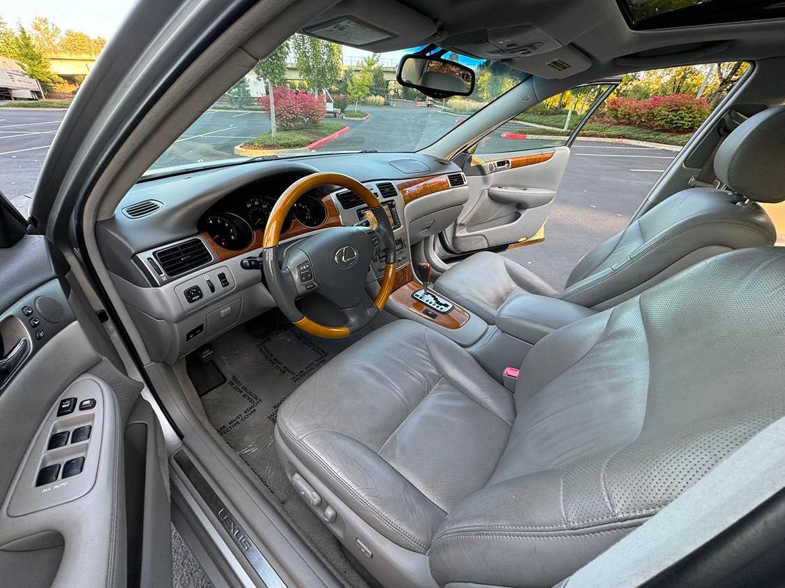 2006 Lexus ES 330 for sale at MISHA MASTER MOTORZ LLC in Portland, OR