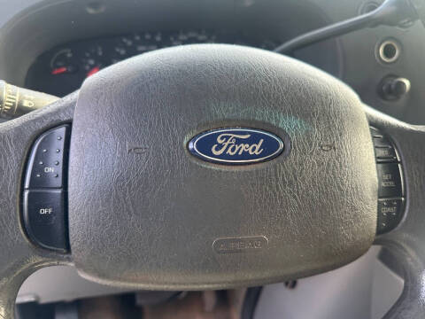 2007 Ford E-Series E-350 SD XLT