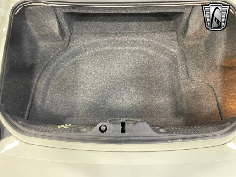 2003 Ford Thunderbird