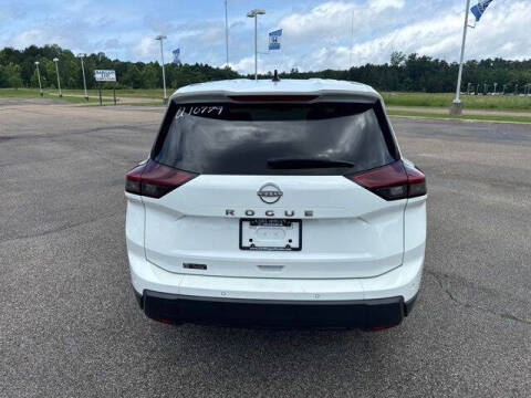 2024 Nissan Rogue S