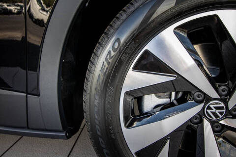 2025 Volkswagen ID.4 Pro