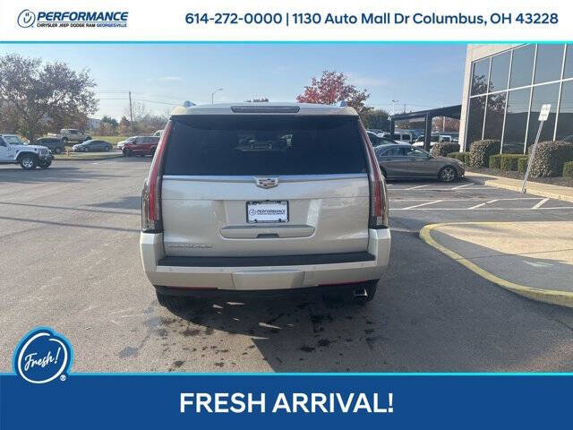 2016 Cadillac Escalade Premium Collection