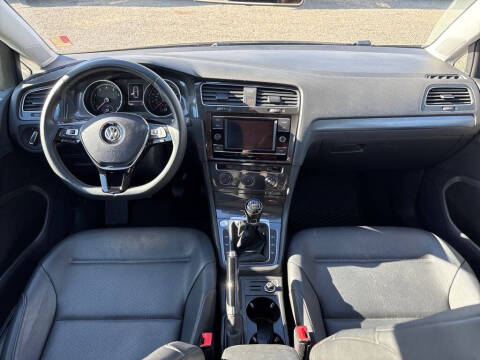 2020 Volkswagen Golf TSI