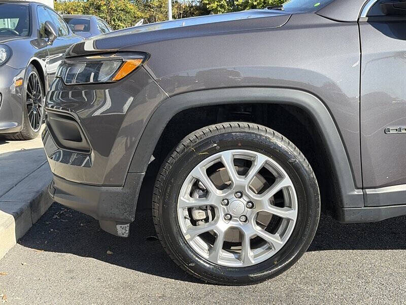 2024 Jeep Compass Latitude Lux
