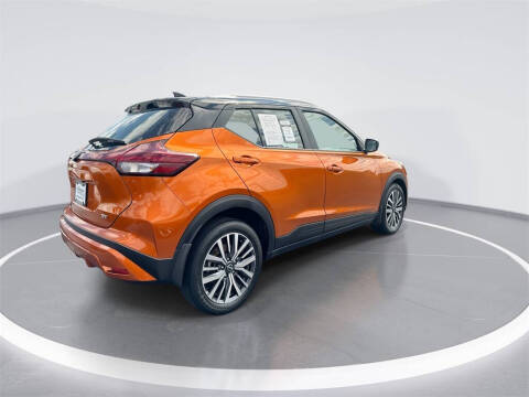 2023 Nissan Kicks SV