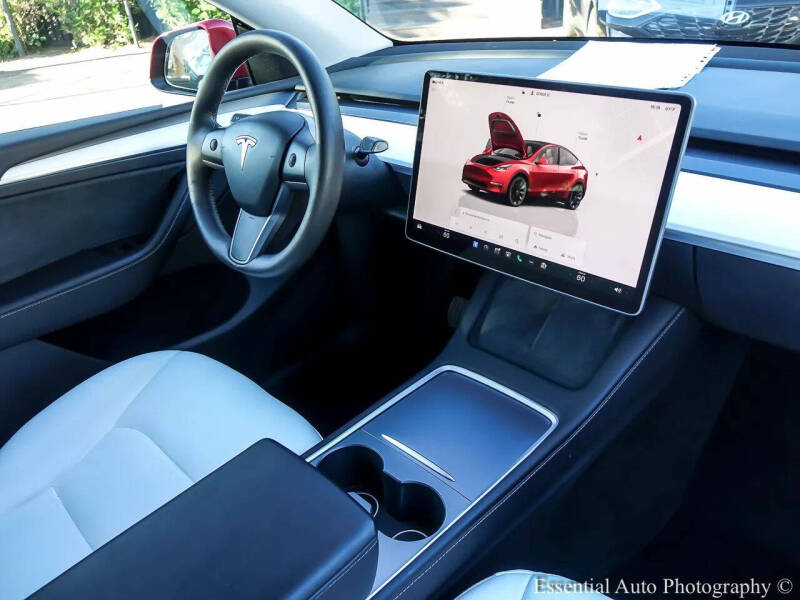 2022 Tesla Model Y Long Range