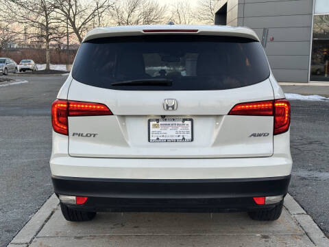 2016 Honda Pilot EX-L w/Honda Sensing