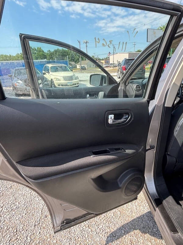 2011 Nissan Rogue S