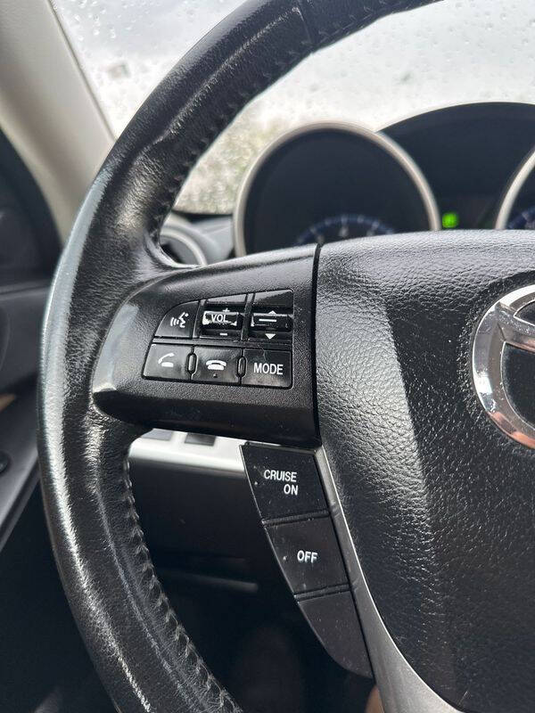 2013 Mazda MAZDA3 i Touring