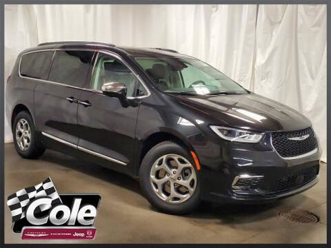 2023 Chrysler Pacifica for sale at COLE Automotive in Kalamazoo MI