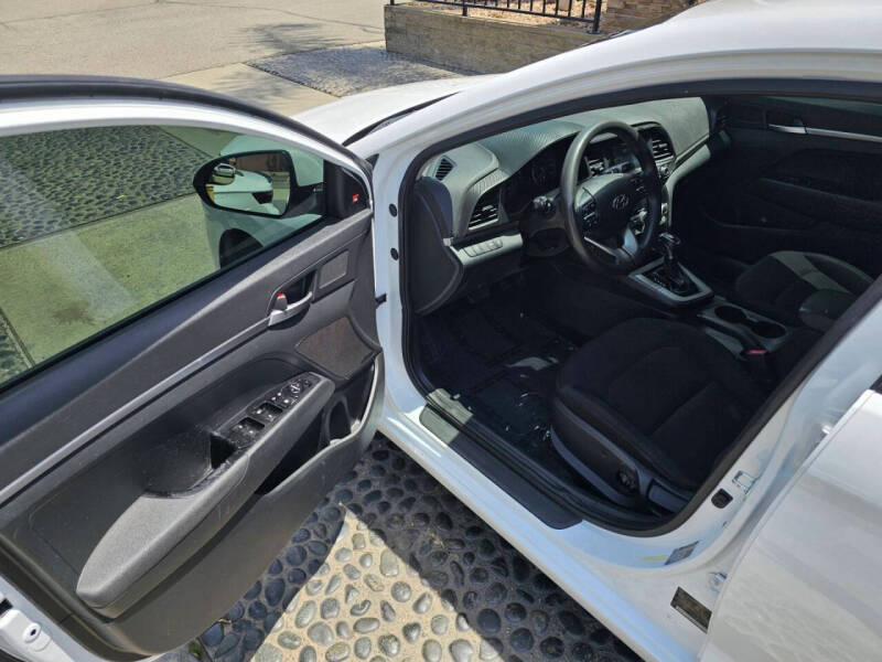 2020 Hyundai Elantra
