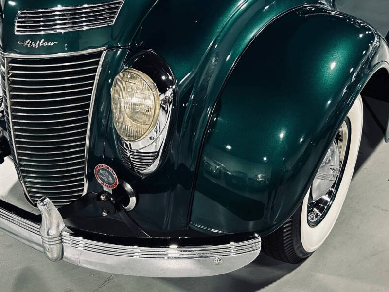 1937 Chrysler Airflow
