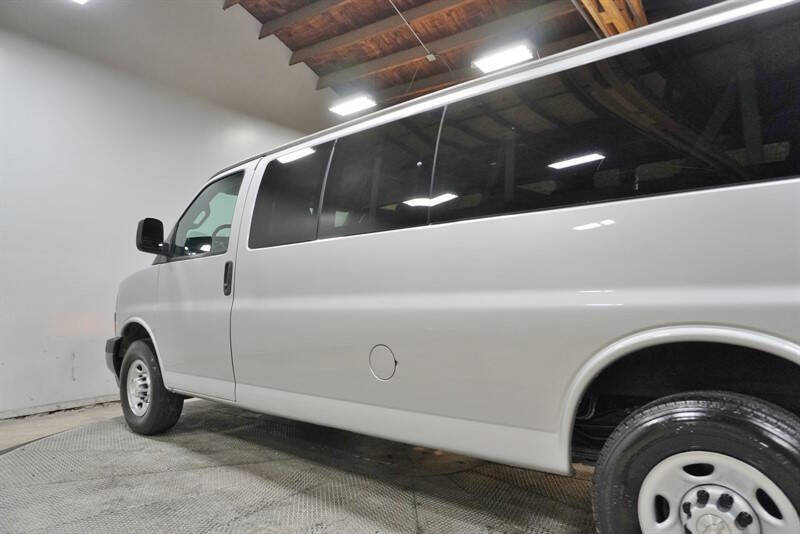 2019 Chevrolet Express LS 3500