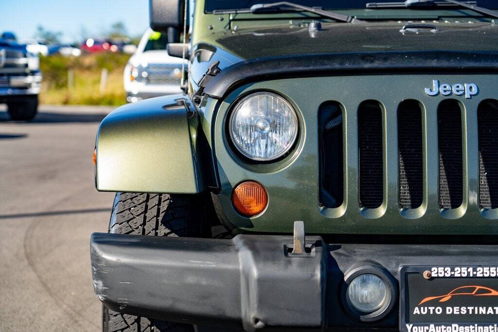 2008 Jeep Wrangler Unlimited for sale at Auto Destination in Puyallup, WA