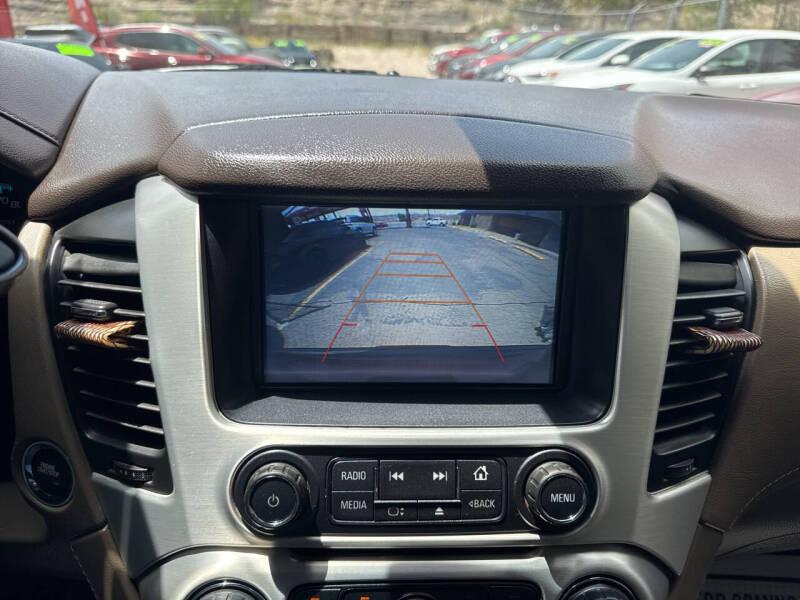 2017 GMC Yukon XL SLT
