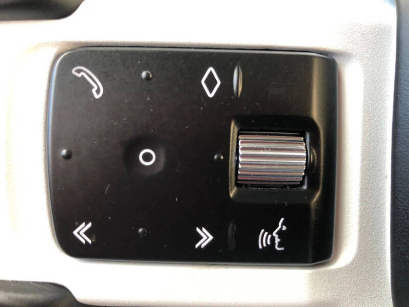 2023 Land Rover Defender 130 First Edition