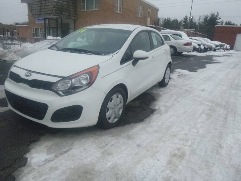 2014 Kia Rio 5-Door LX