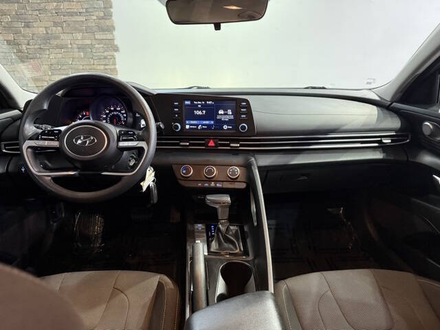 2021 Hyundai Elantra