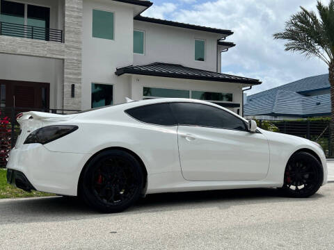 2013 Hyundai Genesis Coupe 3.8 R-Spec