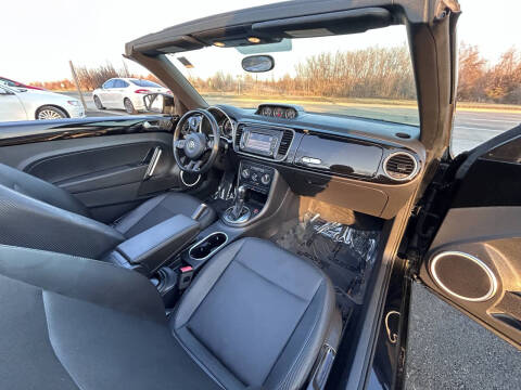 2013 Volkswagen Beetle Convertible TDI