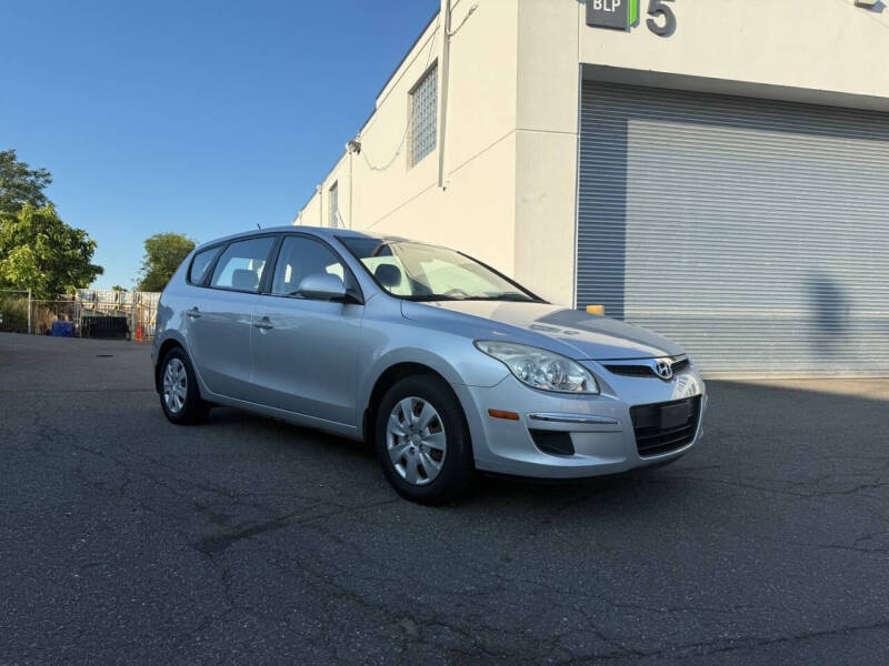 2011 Hyundai Elantra Touring GLS
