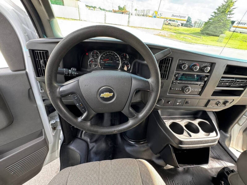 2016 Chevrolet Express 2500