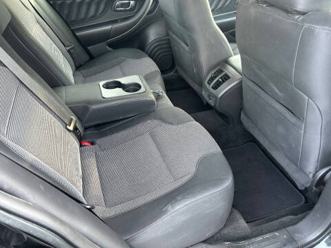 2015 Ford Taurus SEL