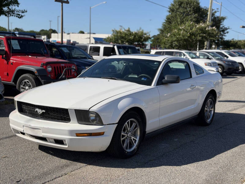 2005 Ford Mustang V6 Premium