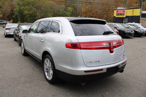 2019 Lincoln MKT