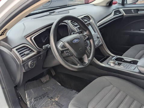 2019 Ford Fusion Hybrid SE