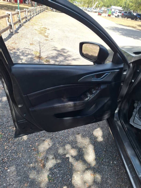 2018 Mazda MAZDA3 Touring