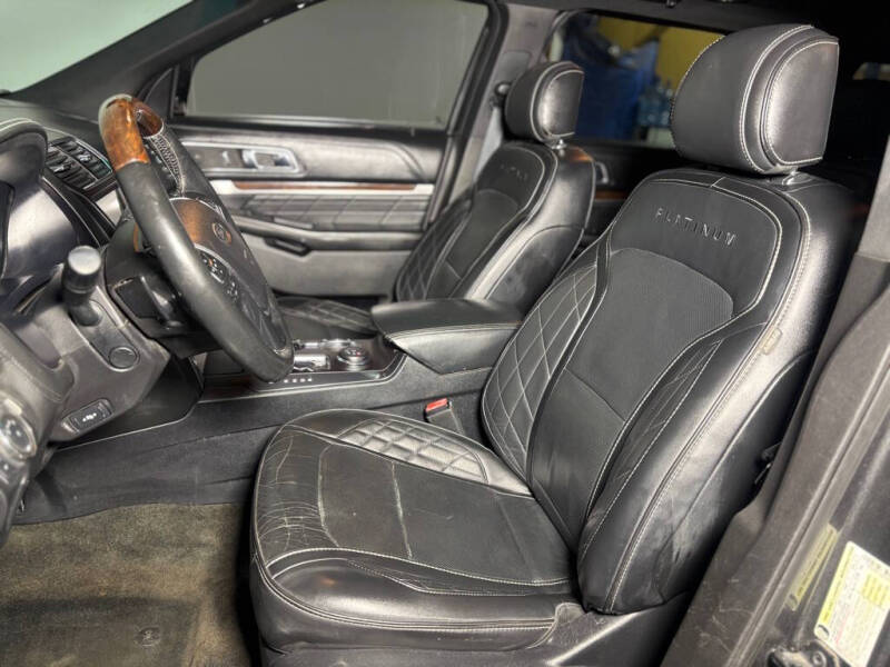 2016 Ford Explorer Platinum