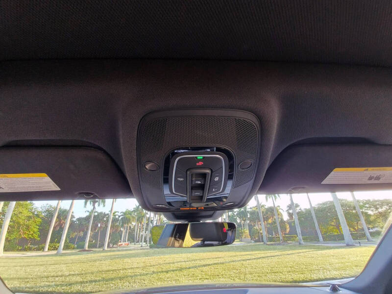 2019 Audi Q8 quattro Prestige 55 TFSI