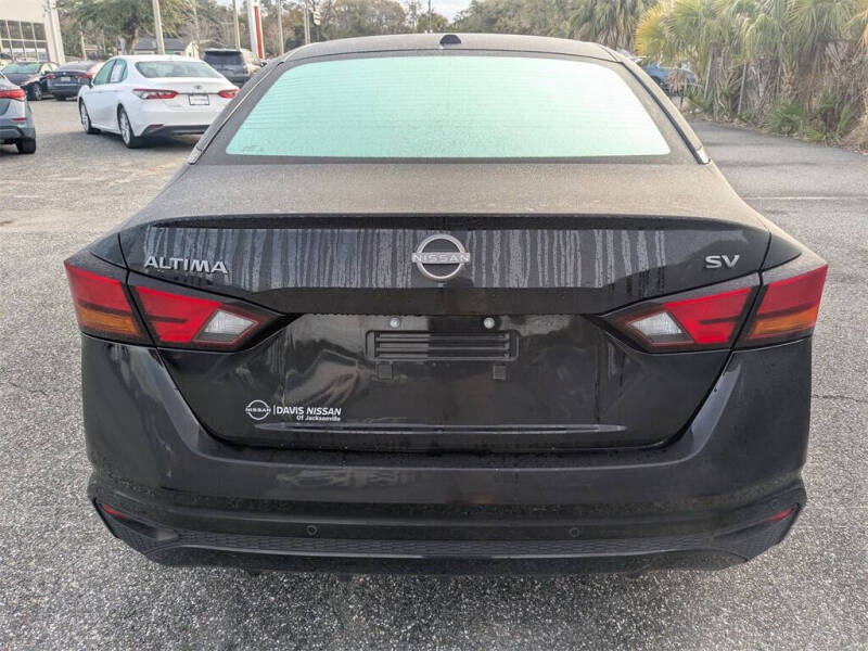 2024 Nissan Altima 2.5 SV