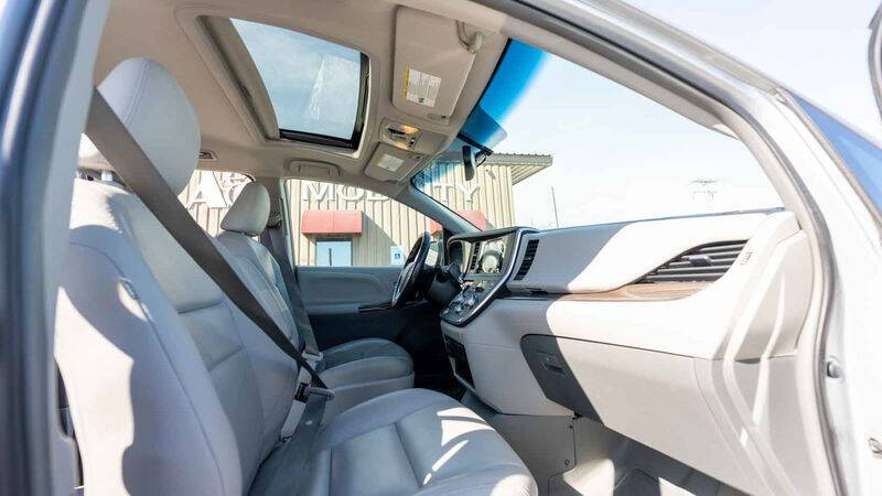 2016 Toyota Sienna