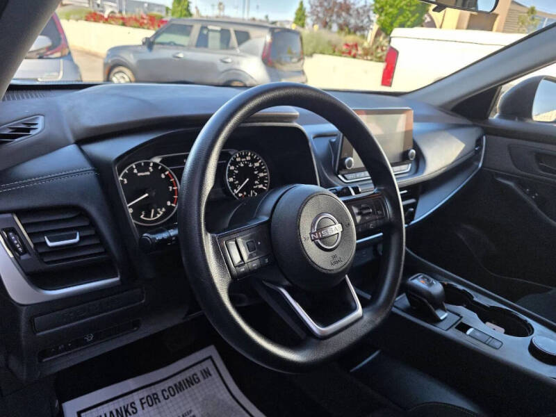 2023 Nissan Rogue S