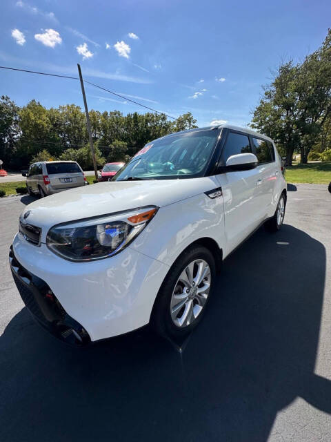 2016 Kia Soul for sale at Hoosier Motors in Westfield, IN