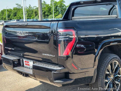 2025 GMC Sierra EV Denali