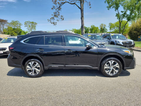 2022 Subaru Outback Touring