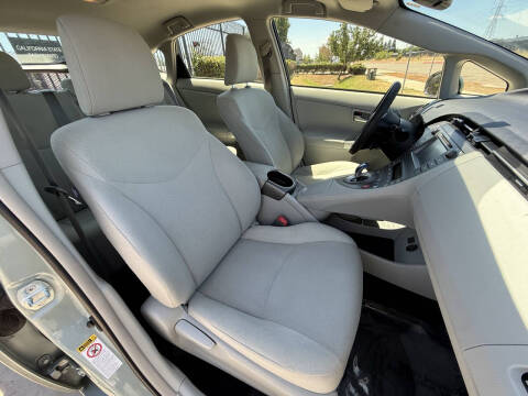 2012 Toyota Prius Two